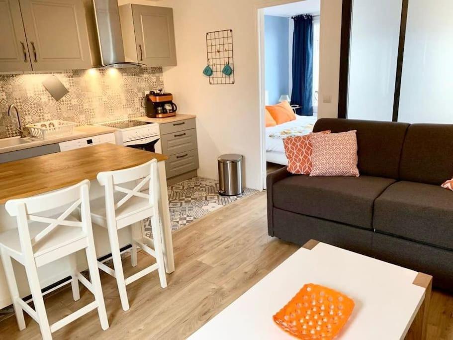 F2 Calme, Chateau, Grand Parquet, Foret Avon Eksteriør billede
